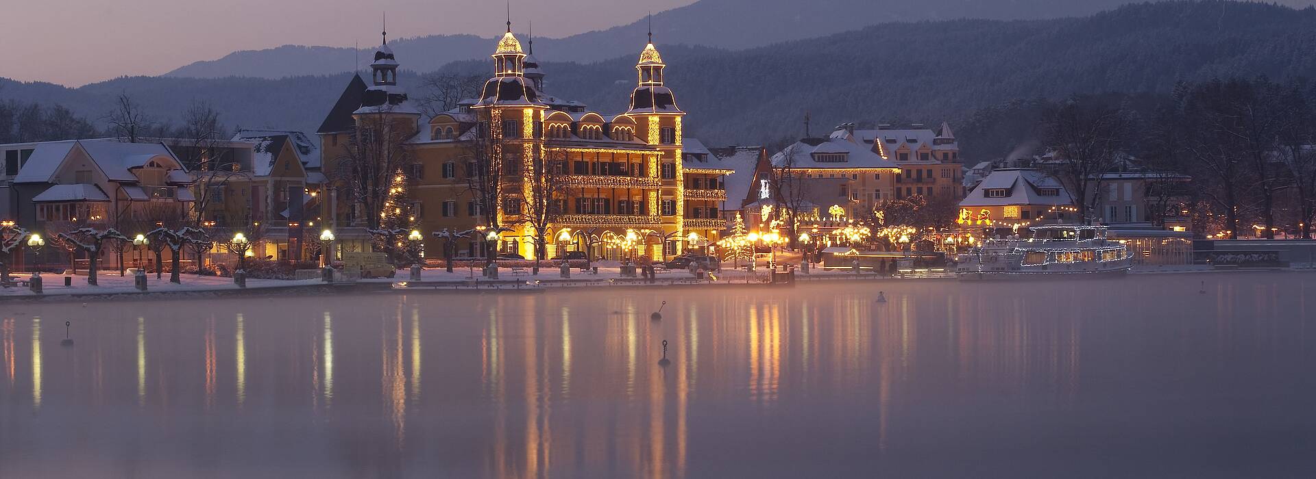 Velden Schloss Velden im Advent