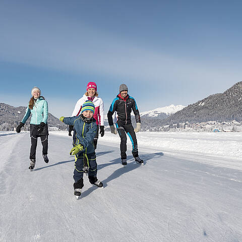 Region Weissensee_Winter_Eislaufen